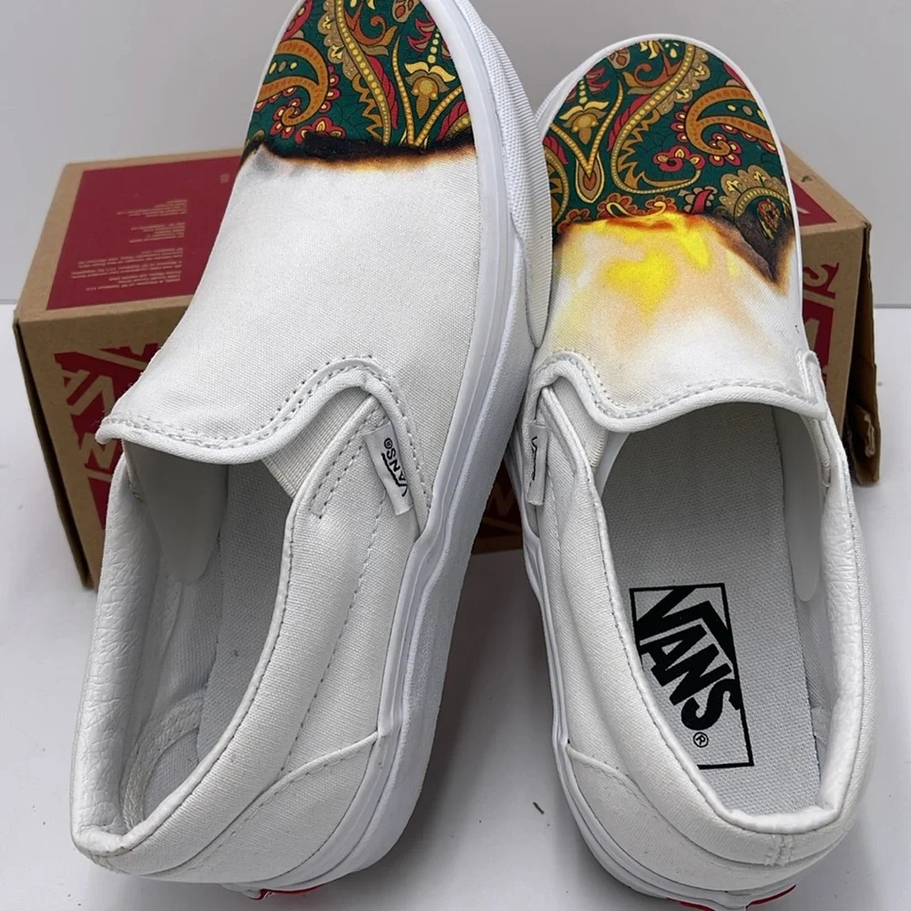Vans Canvas Men’s Slip-On Shoes in Desert Vibes Oat Classic Slip-On (Big Reveal)